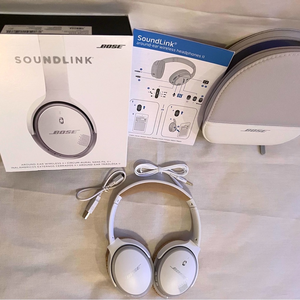 BOSE Soundlink Wireless Headphones